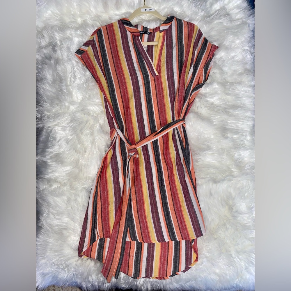 Shein. Large. Multi Color. - Picture 2 of 2